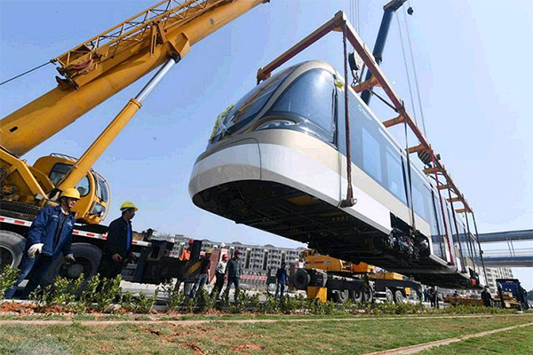 大型機械設(shè)備吊裝時該如何選擇吊點？